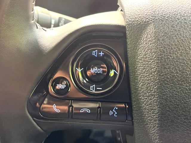 プリウス Ｓツーリングセレクション　禁煙車　モデリスタフルエアロ　純正９インチＳＤナビ　バックカメラ　衝突被害軽減システム　レーダークルーズ　レザーシート　ドラレコ　コーナーセンサー　スマートキー　ビルトインＥＴＣ　純正１７インチアルミ（50枚目）