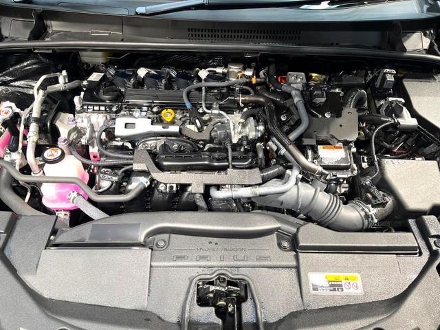 プリウス Ｚ　禁煙車　１２．３インチディスプレイ　モデリスタフルエアロ　全周囲カメラ　衝突被害軽減システム　レーダークルーズ　合皮シート　前席シートエアコン　パワーシート　ドラレコ　コーナーセンサー　ＥＴＣ２．０（18枚目）