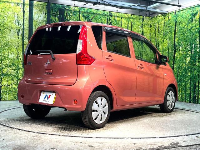 eKワゴン E 禁煙車 SDナビ ドライブレコーダー シートヒーター ETC 横滑り防止装置 盗難防止装置 CD再生 地デジTV 電動格納ミラー プライバシーガラス バニティミラー(17枚目)