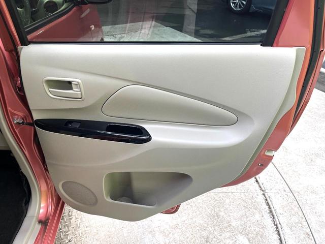 eKワゴン E 禁煙車 SDナビ ドライブレコーダー シートヒーター ETC 横滑り防止装置 盗難防止装置 CD再生 地デジTV 電動格納ミラー プライバシーガラス バニティミラー(32枚目)