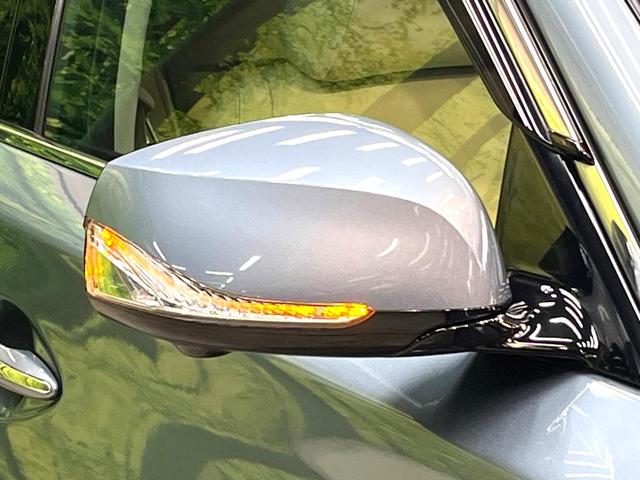 スカイライン ３５０ＧＴ　ハイブリッド　タイプＰ　禁煙車　メーカー純正８型ナビ　全周囲カメラ　衝突被害軽減システム　レーダークルーズ　ドラレコ　ＥＴＣ　Ｂｌｕｅｔｏｏｔｈ　ＬＥＤヘッドライト　シートヒーター　純正１７インチアルミ　オートライト（31枚目）