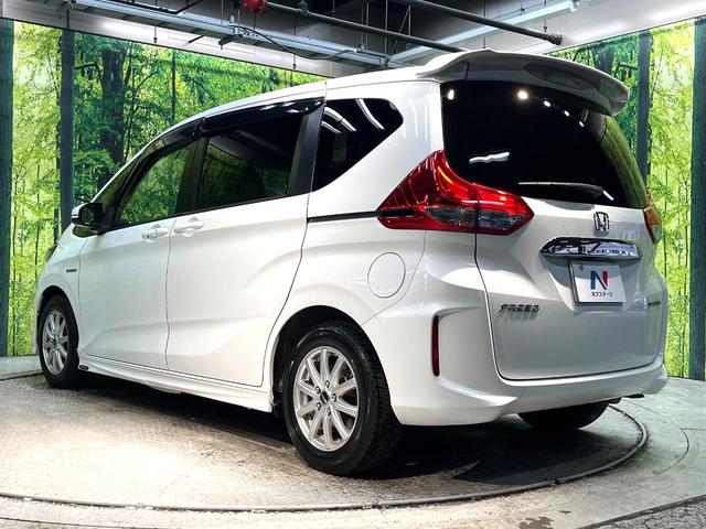 フリードハイブリッド ハイブリッド・ＥＸ　エアロ　両側電動ドア　純正ＳＤナビ　後席モニター　バックカメラ　衝突被害軽減システム　禁煙車　ハーフレザーシート　ドラレコ　スマートキー　ＬＥＤヘッド　ビルトインＥＴＣ　車線逸脱警報　オートライト（28枚目）