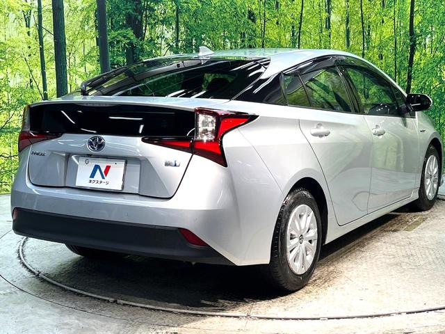 プリウス S 禁煙車 純正9インナビ プリクラッシュセーフティ レーダークルーズ バックカメラ ドラレコ スマートキー LEDヘッドETC 純正15インチアルミホイールCD DVD再生 盗難防止装置(18枚目)