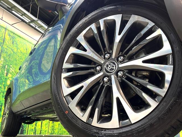 �y�����P�W�C���`�A���~�z�C�[���z�O�ςɃ}�b�`���������A���~�z�C�[���𑕒����Ă���܂��B�e��ЊO�A���~�z�C�[����A�X�^�b�h���X�^�C�����戵�����Ă���܂��B���񂲑��k����������