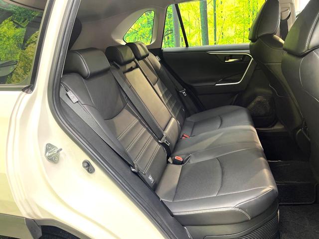 ＲＡＶ４ ハイブリッドＧ　禁煙車　４ＷＤ　セーフティセンス　レーダークルーズ　９型ディスプレイオーディオ　全周囲カメラ　フルセグ　ドライブレコーダー　ＥＴＣ　ｂｌｕｅｔｏｏｔｈ　メモリー付パワーシート　シートベンチレーション（9枚目）