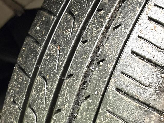 N-BOXカスタム G ターボSSブラックスタイルパッケージ 禁煙車 ターボ 両側電動ドア 純正SDナビ バックカメラ 衝突被害軽減システム ETC ドラレコ スマートキー HIDヘッド クルコン 純正15インチアルミホイール オートライト オートエアコン(31枚目)