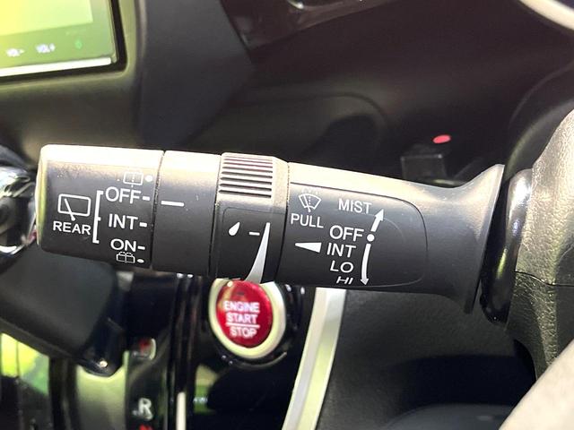 N-BOXカスタム G ターボSSブラックスタイルパッケージ 禁煙車 ターボ 両側電動ドア 純正SDナビ バックカメラ 衝突被害軽減システム ETC ドラレコ スマートキー HIDヘッド クルコン 純正15インチアルミホイール オートライト オートエアコン(48枚目)