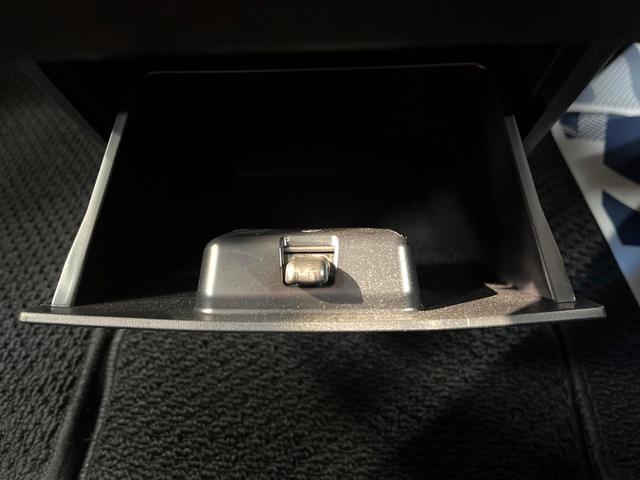 アルファード ２．５Ｓ　禁煙車　モデリスタフルエアロ　サンルーフ　両側電動ドア　純正９インチディスプレイオーディオ　バックカメラ　衝突被害軽減装置　レーダークルーズ　電動リアゲート　コーナーセンサー　ＬＥＤヘッド　ＥＴＣ（72枚目）