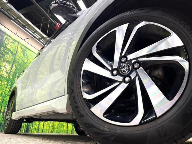 �y�����A���~�z�C�[���z�O�ςɃ}�b�`���������A���~�z�C�[���𑕒����Ă���܂��B�e��ЊO�A���~�z�C�[����A�X�^�b�h���X�^�C�����戵�����Ă���܂��B���񂲑��k����������