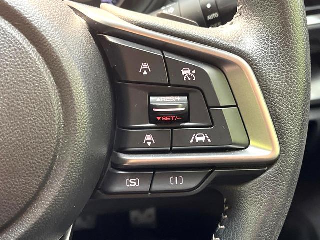 インプレッサスポーツ ２．０ｉ－Ｓアイサイト　禁煙車　４ＷＤ　純正８型ナビ　バックカメラ　衝突被害軽減システム　レーダークルーズ　ドラレコ　ブラインドスポットモニター　スマートキー　ＥＴＣ　純正１７インチアルミ　オートハイビーム　車線逸脱警報（5枚目）