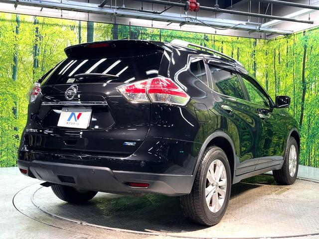 エクストレイル ２０Ｘｔ　エマージェンシーブレーキパッケージ　純正ナビ　全周囲カメラ　衝突被害軽減システム　禁煙車　電動リアゲート　ドラレコ　コーナーセンサー　スマートキー　ＬＥＤヘッド　ルーフレール　ビルトインＥＴＣ　クルコン　純正１７インチアルミ（17枚目）