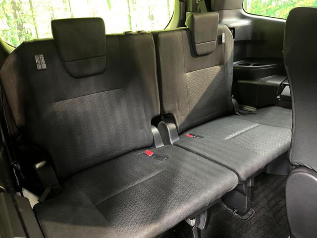 ヴォクシー ハイブリッドＳ－Ｇ　禁煙車　両側電動ドア　１０．５インチディスプレイオーディオプラス　後席モニター　バックカメラ　衝突被害軽減システム　レーダークルーズ　ＥＴＣ　コーナーセンサー　ＬＥＤヘッド　純正１６インチアルミ（10枚目）