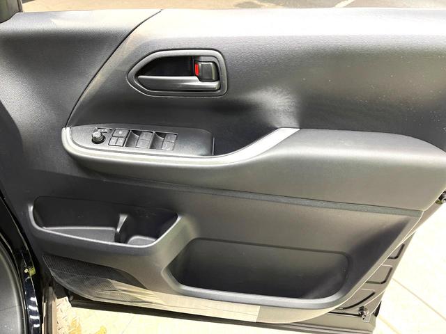ヴォクシー ハイブリッドＳ－Ｇ　禁煙車　両側電動ドア　１０．５インチディスプレイオーディオプラス　後席モニター　バックカメラ　衝突被害軽減システム　レーダークルーズ　ＥＴＣ　コーナーセンサー　ＬＥＤヘッド　純正１６インチアルミ（37枚目）