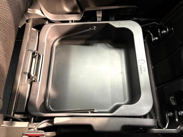 スペーシアカスタム ハイブリッドＸＳターボ　禁煙車　両側電動スライドドア　ターボ　衝突軽減システム　レーダークルーズ　純正９インチナビ　全周囲カメラ　フルセグ　ｂｌｕｅｔｏｏｔｈ　シーケンシャルターンランプ　シートヒーター　ハーフレザーシート（77枚目）