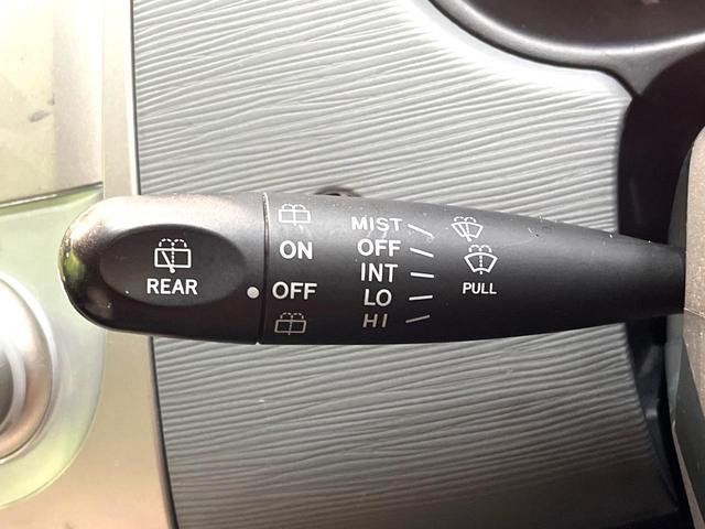 セルボ ＧリミテッドＩＩ　禁煙車　スマートキー　純正１４インチアルミ　ＬＥＤフォグ　ヘッドライトレベライザー　サイドバイザー　電動格納ドアミラー　シートリフター　プライバシーガラス（47枚目）