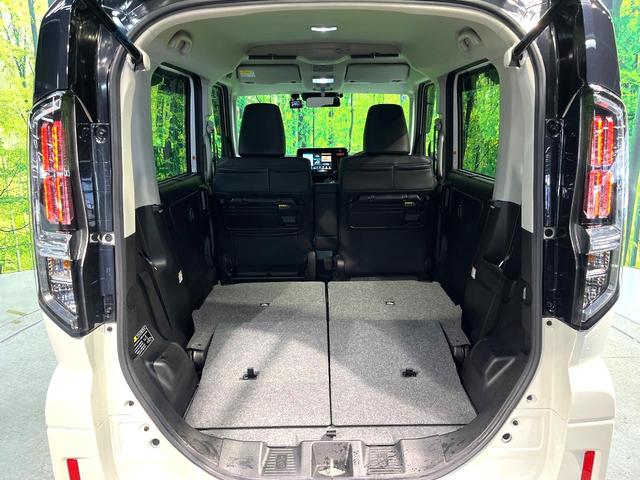 スペーシアカスタム ハイブリッドＸＳ　禁煙車　純正９型ナビ　全周囲カメラ　両側電動スライドドア　衝突軽減装置　レーダークルーズ　ＥＴＣ　シートヒーター　ハーフレザーシート　オートマチックハイビーム　Ｂｌｕｅｔｏｏｔｈ　フルセグ　ドラレコ（10枚目）