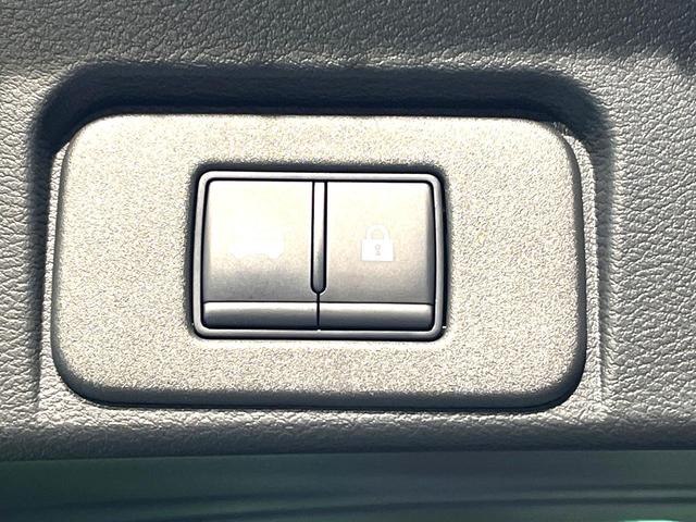 エクストレイル X e-4ORCE 禁煙車 4WD 12.3インチナビ 全周囲カメラ 衝突被害軽減システム 電動リアゲート ドラレコ コーナーセンサー スマートキー LEDヘッド ETC2.0 クルコン オートハイビーム(56枚目)