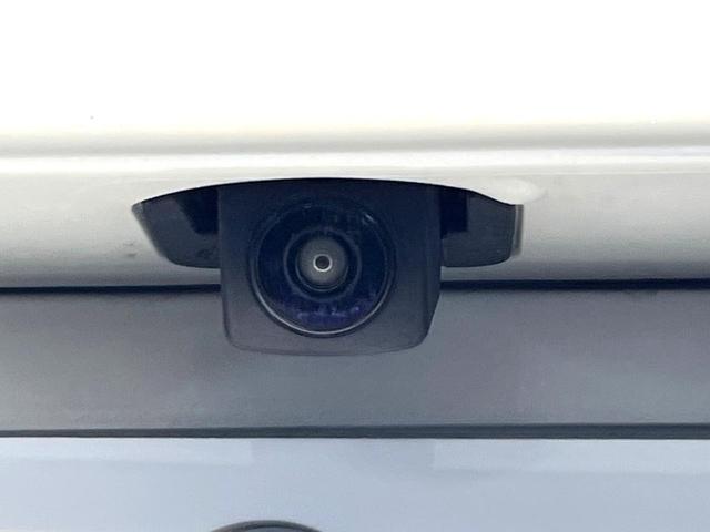 フィット e:HEVホーム 20周年特別仕様車 メゾン 禁煙車 純正8型ナビ バックカメラ 衝突被害軽減システム レーダークルーズ ETC フルセグ コーナーセンサー スマートキー LEDヘッド 純正16インチアルミ オートハイビーム 車線逸脱警報(31枚目)