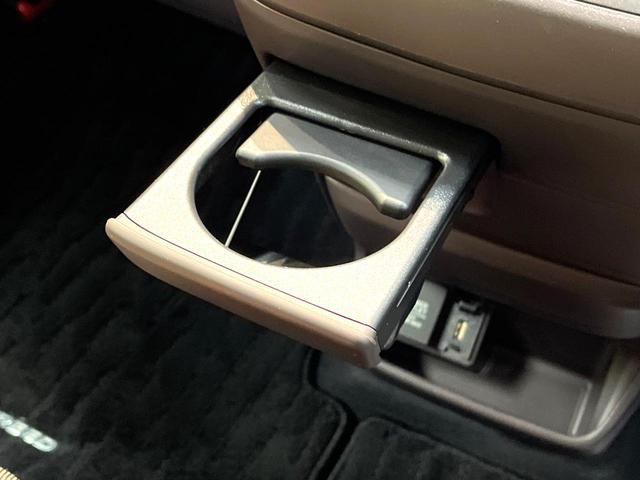 フリード Ｇ　禁煙車　両側電動スライドドア　純正ナビ　バックカメラ　衝突軽減装置　ＥＴＣ　シートヒーター　ドラレコ　クルーズコントロール　スマートキー　クリアランスソナー　Ｂｌｕｅｔｏｏｔｈ再生　フルセグＴＶ（64枚目）