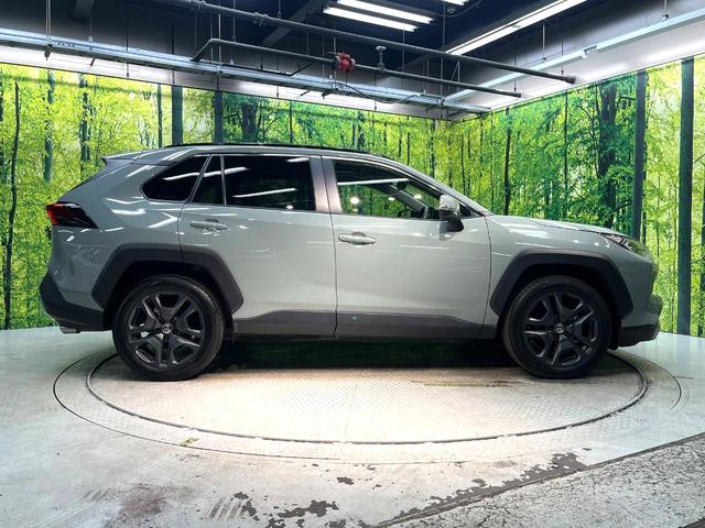 ＲＡＶ４ アドベンチャー　禁煙車　ムーンルーフ　４ＷＤ　セーフティセンス　レーダークルーズ　ナビ付１０．５型ディスプレイオーディオ　全周囲カメラ　フルセグ　ドラレコ　ＥＴＣ２．０　ｂｌｕｅｔｏｏｔｈ再生　デジタルインナーミラー（32枚目）