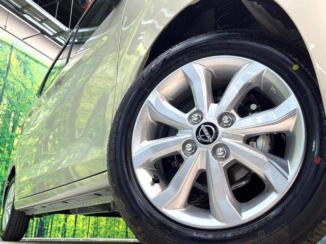 デイズ Ｘ　禁煙車　衝突軽減システム　全周囲カメラ　クリアランスソナー　レーンキープアシスト　スマートキー　純正１４インチアルミホイール　アイドリングストップ　プライバシーガラス　盗難防止装置　オートハイビーム（12枚目）