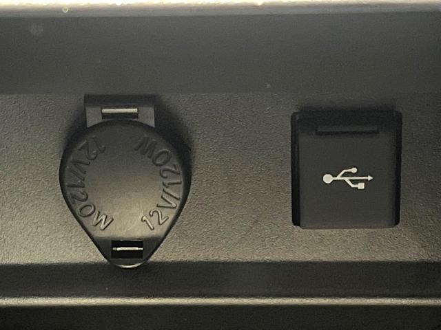 アルファード ２．５Ｓ　Ｃパッケージ　サンルーフ　両側電動ドア　後席モニター　バックカメラ　衝突被害軽減システム　レーダークルーズ　禁煙車　電動リアゲート　前席シートエアコン　前後席パワーシート　ドラレコ　コーナーセンサー　スマートキー（41枚目）