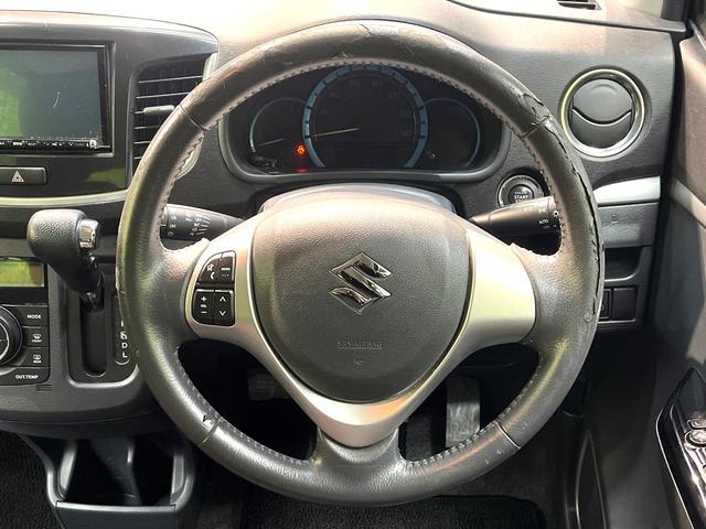 �y�����v�����X�e�A�����O�z�㎿�Ȋv���g�p���邱�ƂŁA��ɂ����������݂ƂĂ��^�]���₷���n���h���ł���