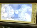 アクア Ｓ　禁煙車　純正ナビ　バックカメラ　ＥＴＣ　Ｂｌｕｅｔｏｏｔｈ　スマートキー　オートライト　オートエアコン　ＣＤ／ＤＶＤ再生　地デジ　盗難防止装置　プライバシーガラス　ヘッドライトレベライザー（3枚目）
