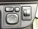 アクア Ｇ　禁煙車　ナビ　バックカメラ　フルセグ　オートライト　スマートキー　電動格納ミラー　ＣＤ　ＤＶＤ　オートエアコン　ドアバイザー（5枚目）