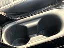 ハイブリッド ダブルバイビー 禁煙車 衝突軽減システム ナビ付ディスプレイオーディオ レーダークルーズ バックカメラ フルセグ ETC2.0 Bluetooth再生 ブラインドスポットモニター ハーフレザーシート LEDヘッド(61枚目)
