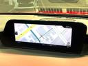 【メーカー純正ナビ】インテリアに溶け込むスタイリッシュな「専用設計」メーカーナビを装備♪視認性や操作性など基本性能にも優れ、より上質なカーライフをお楽しみいただけます。