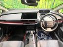 プリウス Z 禁煙車 ガラスルーフ 全周囲カメラ 100V電源 純正12.3型ディスプレイオーディオ 衝突軽減装置 レーダークルーズ ブラインドスポットモニター デジタルインナーミラー パワーバックドア 中古車画像_2