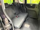 後部座席も気になるようなキズ・汚れやへたり等、大きなダメージはなく、良好な状態です。