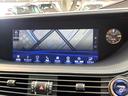 LS500h バージョンL 禁煙車 4WD サンルーフ TRDフルエアロ 衝突軽減装置 レーダークルーズ 純正12インチナビ 全周囲カメラ フルセグ ドラレコ デジタルインナーミラー ブラインドスポットモニター(23枚目)
