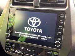 【ディスプレイオーディオ】お持ちのスマートフォンと連携して、ナビやｂｌｕｅｔｏｏｔｈでの音楽再生が可能です♪デザインはもちろん操作性も良好！別途ナビ機能の取付けも可能です♪ 3
