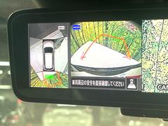 【アラウンドビューモニター】専用のカメラにより、上から見下ろしたような視点で３６０度クルマの周囲を確認することができます☆死角部分も確認しやすく、狭い場所での切り返しや駐車もスムーズに行えます。 5