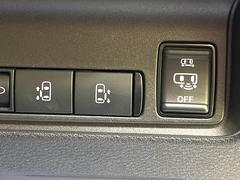 �ڥϥ󥺥ե꡼��ǽ�դ�ξ¦�ѥ���饤�ɥɥ��ۥ��饤�ɥɥ��β���­�������Ƥ��������ȡ���ưŪ�˥��饤�ɥɥ������Ĥ��ޤ�����ʪ��ξ�꤬�դ����ä����֤Ǥ⡢�ɥ��γ��Ĥ��Ǥ��ƤȤäƤ������� 3