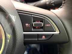 �ڥ����ץƥ��֥��롼������ȥ�����۹�®ƻϩ�Ǥ�Ĺ��Υ���Ԥ��ڤˡ�����ư��®�٤��ݤĥ��롼������ȥ����뤬�����ͷڸ������ƥ��Ϣ�Ȥ��������μ�ξ���Τ��Ƽִ֤��ݤĤ褦��®��Ĵ�ᤷ�Ƥ���ޤ����� 4