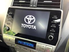 【ディスプレイオーディオ】お持ちのスマートフォンと連携して、ナビやｂｌｕｅｔｏｏｔｈでの音楽再生が可能です♪デザインはもちろん操作性も良好！別途ナビ機能の取付けも可能です♪ 4