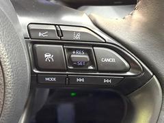 �ڥ졼�������롼������ȥ�����۹�®ƻϩ�Ǥ�Ĺ��Υ���Ԥ��ڤˡ�����ư��®�٤��ݤĥ��롼������ȥ����뤬�����ͷڸ������ƥ��Ϣ�Ȥ��������μ�ξ���Τ��Ƽִ֤��ݤĤ褦��®��Ĵ�ᤷ�Ƥ���ޤ����� 5