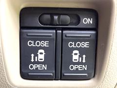 ��ξ¦�ѥ���饤�ɥɥ��ۥ��ޡ��ȥ����䱿ž�ʤΥ����å��Ǹ���ξ¦���饤�ɥɥ��γ��Ĥ���ǽ����ư�������Ϥ�����ƥɥ��򳫤���ɬ�פ�̵���������ʤ����ͤǤ��ñ�˳����Ĥ�Ǥ���Ŭ�Ǥ��� 5