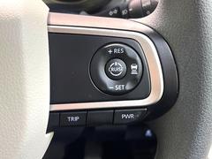 �ڥ����ץƥ��֥��롼������ȥ�����۹�®ƻϩ�Ǥ�Ĺ��Υ���Ԥ��ڤˡ�����ư��®�٤��ݤĥ��롼������ȥ����뤬�����ͷڸ������ƥ��Ϣ�Ȥ��������μ�ξ���Τ��Ƽִ֤��ݤĤ褦��®��Ĵ�ᤷ�Ƥ���ޤ����� 6