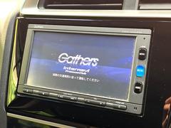 �ڽ����ʥӡۿ͵��ν����ʥӤ������������ǥ�����ǽ�⽼�¤��Ƥ��ꡢ�£�������������³����Ф������Υ��ޥۤ�ͣУ��ץ쥤�䡼�β��ڤ������ǽ�������α�ž������˳ڤ����ʤ�ޤ����� 3