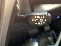 �ڥ졼�������롼������ȥ�����۹�®ƻϩ�Ǥ�Ĺ��Υ���Ԥ��ڤˡ�����ư��®�٤��ݤĥ��롼������ȥ����뤬�����ͷڸ������ƥ��Ϣ�Ȥ��������μ�ξ���Τ��Ƽִ֤��ݤĤ褦��®��Ĵ�ᤷ�Ƥ���ޤ����� 5