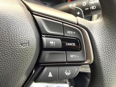 �ڥ����ץƥ��֥��롼������ȥ�����۹�®ƻϩ�Ǥ�Ĺ��Υ���Ԥ��ڤˡ�����ư��®�٤��ݤĥ��롼������ȥ����뤬�����ͷڸ������ƥ��Ϣ�Ȥ��������μ�ξ���Τ��Ƽִ֤��ݤĤ褦��®��Ĵ�ᤷ�Ƥ���ޤ����� 5