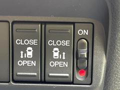 ��ξ¦�ѥ���饤�ɥɥ��ۥ��ޡ��ȥ����䱿ž�ʤΥ����å��Ǹ���ξ¦���饤�ɥɥ��γ��Ĥ���ǽ����ư�������Ϥ�����ƥɥ��򳫤���ɬ�פ�̵���������ʤ����ͤǤ��ñ�˳����Ĥ�Ǥ���Ŭ�Ǥ��� 3