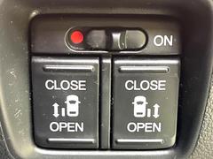 ��ξ¦�ѥ���饤�ɥɥ��ۥ��ޡ��ȥ����䱿ž�ʤΥ����å��Ǹ���ξ¦���饤�ɥɥ��γ��Ĥ���ǽ����ư�������Ϥ�����ƥɥ��򳫤���ɬ�פ�̵���������ʤ����ͤǤ��ñ�˳����Ĥ�Ǥ���Ŭ�Ǥ��� 3