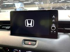 �ڽ��������ʥӡۿ͵��ν����ʥӤ������������ǥ�����ǽ�⽼�¤��Ƥ��ꡢ�£�������������³����Ф������Υ��ޥۤ�ͣУ��ץ쥤�䡼�β��ڤ������ǽ�������α�ž������˳ڤ����ʤ�ޤ����� 3