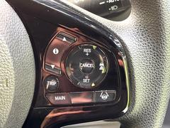 �ڥ����ץƥ��֥��롼������ȥ�����۹�®ƻϩ�Ǥ�Ĺ��Υ���Ԥ��ڤˡ�����ư��®�٤��ݤĥ��롼������ȥ����뤬�����ͷڸ������ƥ��Ϣ�Ȥ��������μ�ξ���Τ��Ƽִ֤��ݤĤ褦��®��Ĵ�ᤷ�Ƥ���ޤ����� 5