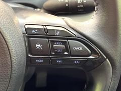 �ڥ졼�������롼������ȥ�����۹�®ƻϩ�Ǥ�Ĺ��Υ���Ԥ��ڤˡ�����ư��®�٤��ݤĥ��롼������ȥ����뤬�����ͷڸ������ƥ��Ϣ�Ȥ��������μ�ξ���Τ��Ƽִ֤��ݤĤ褦��®��Ĵ�ᤷ�Ƥ���ޤ����� 5